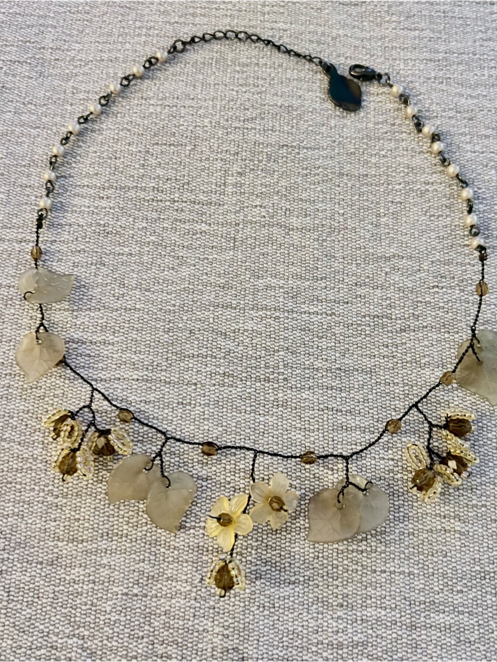 Delicate Gold and Pearl Flower & Leaf Necklace Costume Jewelry